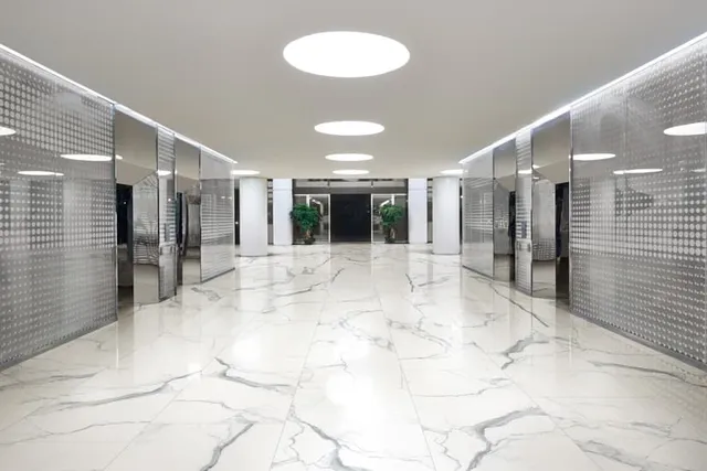מסחרי · שיש · לבן